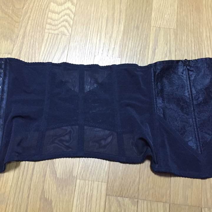 《まだ間に合う！冬をより楽しみたい人必見》ウエストニッパー