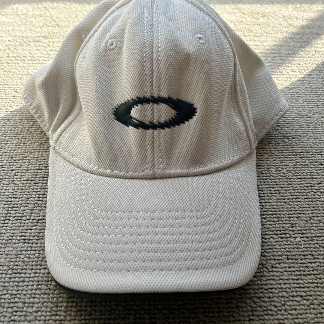 y2k 90s〜 ギザギザロゴ 立体ロゴ オークリー キャップ アーカイブ