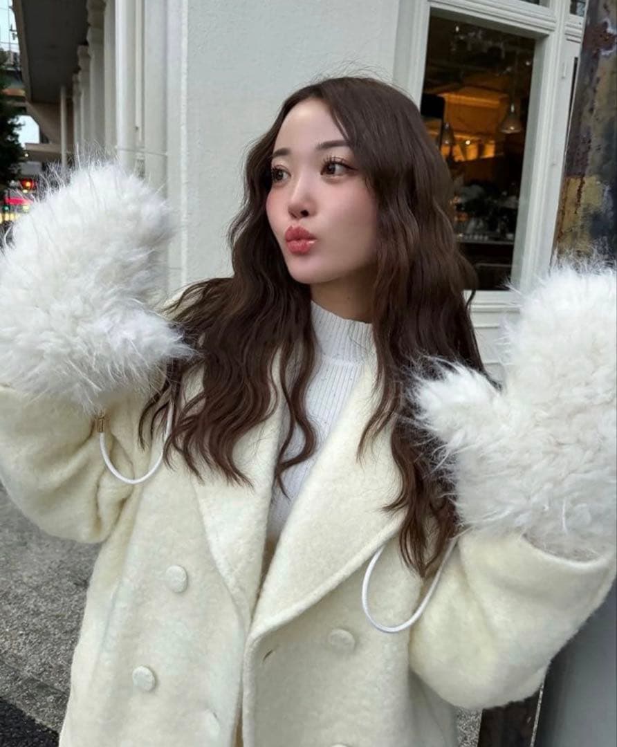 sheller】シェリエ mofumofu ミトン 手袋 ファー - メルカリ