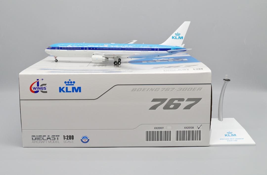 KLMオランダ航空 767-300ER PH-BZF 1/200 Jcwings KLMオランダ航空 767-300ER PH-BZF 1/200 XX20138 - メルカリ