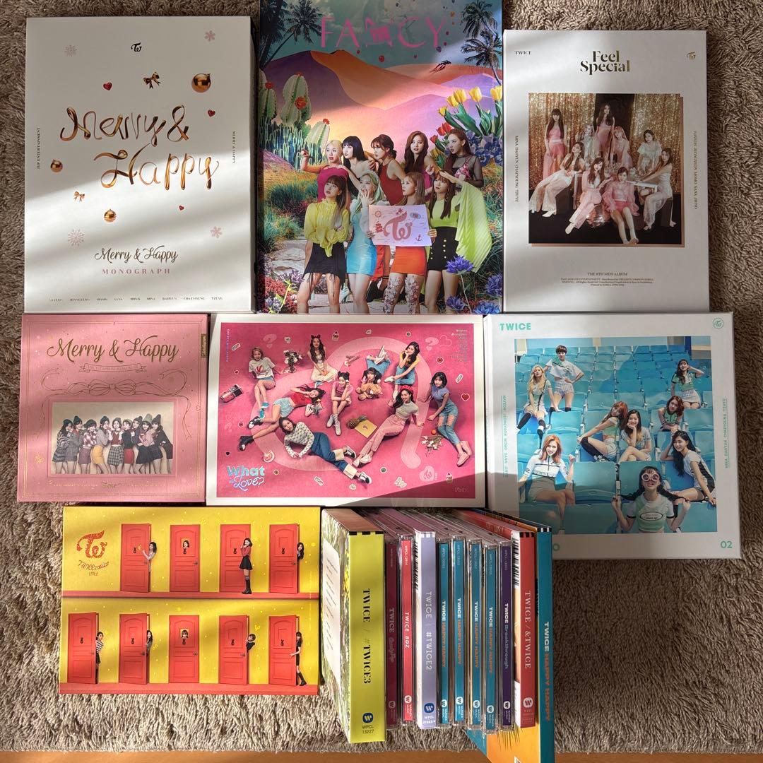 TWICE アルバムまとめ売りMerry & Happy モノグラフ 特別版入り - メルカリ