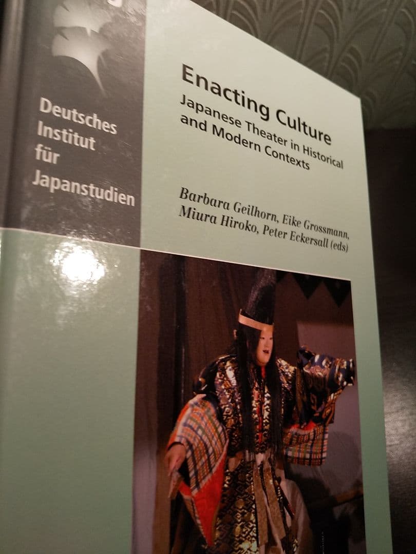 洋書〉Enacting Culture 歴史的、及び現代の文脈における演劇