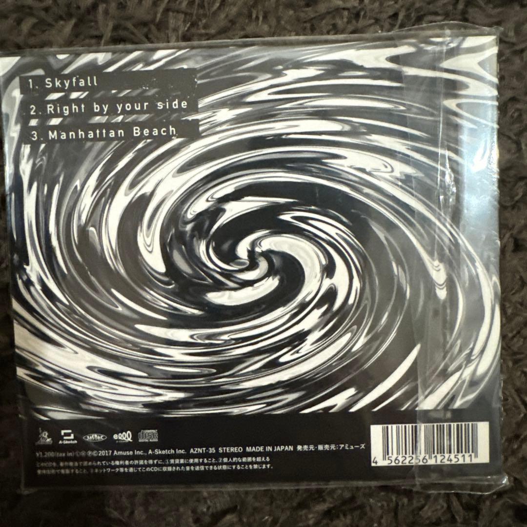 偽物注意！【新品未開封】ONE OK ROCK skyfall ワンオク - メルカリ