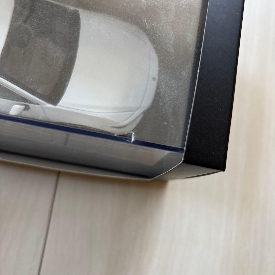 トヨタ クラウン クロスオーバー 非売品 模型 1/30 店頭展示用 - メルカリ