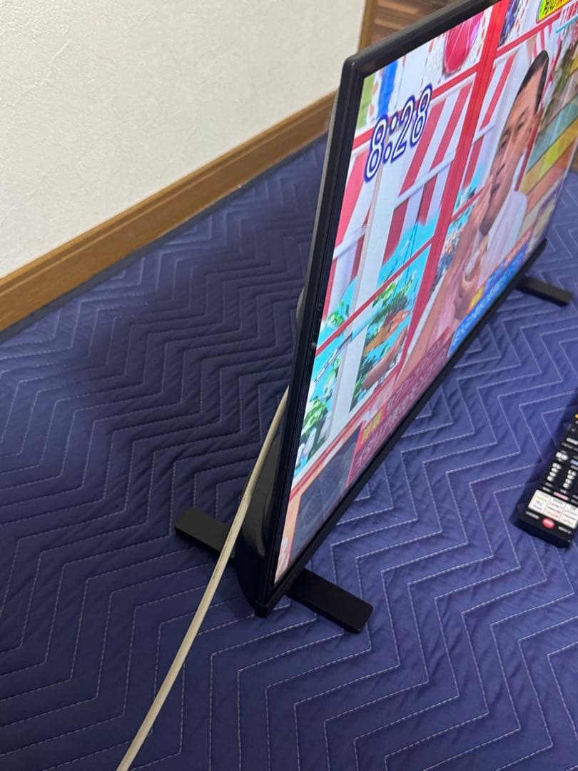 《かっちゃん》TOSHIBA 32V型　液晶テレビ32V35N 24年製