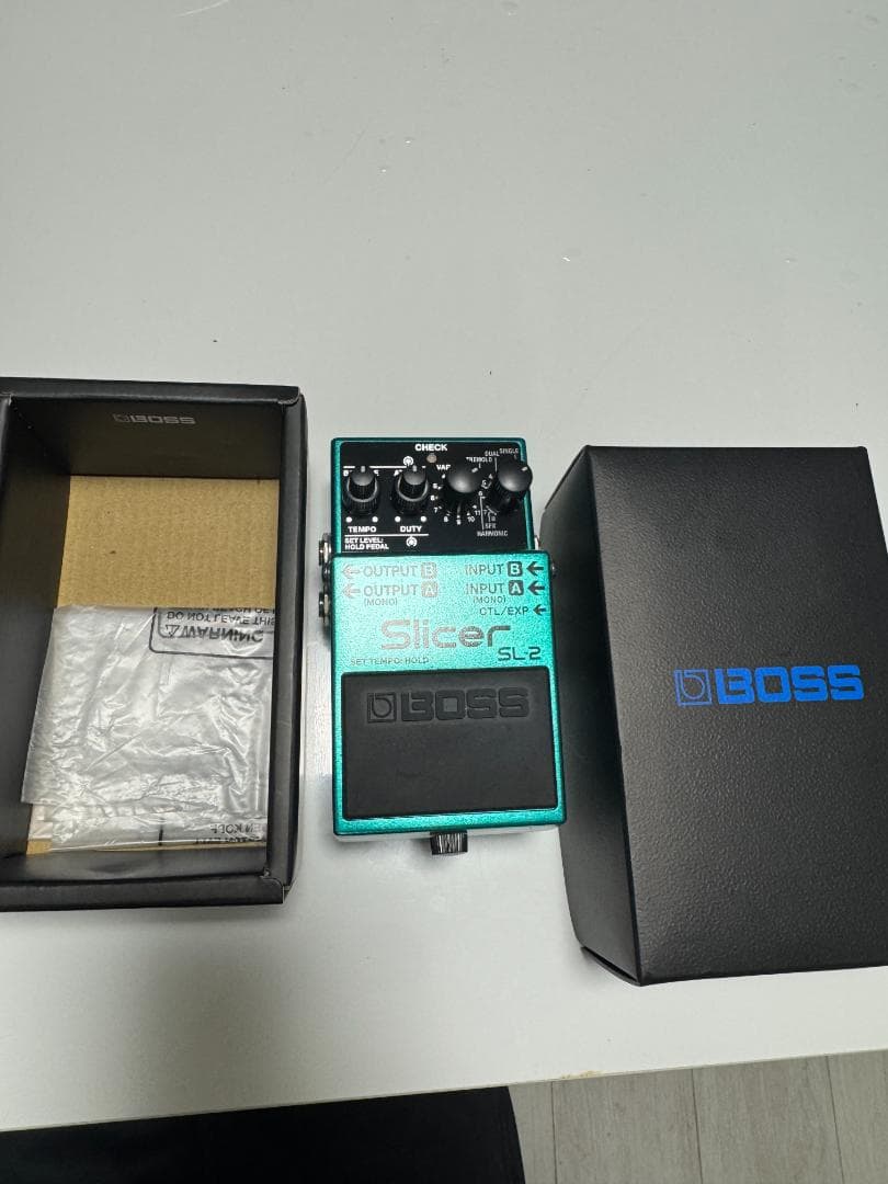 BOSS SL-2 Slicer ギターエフェクター 未使用に近い BOSS SL-2 Slicer ギターエフェクター 未使用に近い BOSS SL-2 Slicer