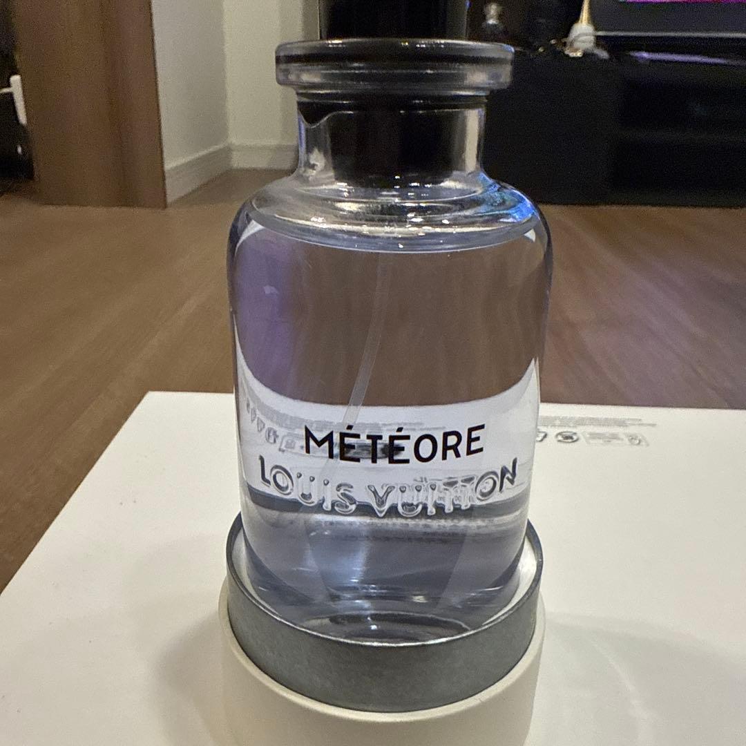 LOUIS VUITTON MÉTÉORE Eau de Parfum Météore Luxury Men's Perfume | LOUIS VUITTON ®