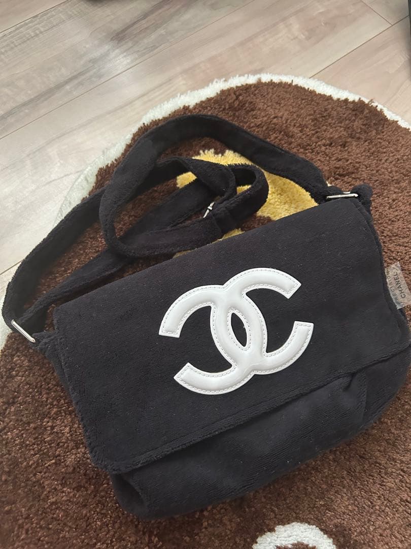 早い者勝ち シャネル ノベルティ ショルダーバッグ 【限定カラー】 BTS