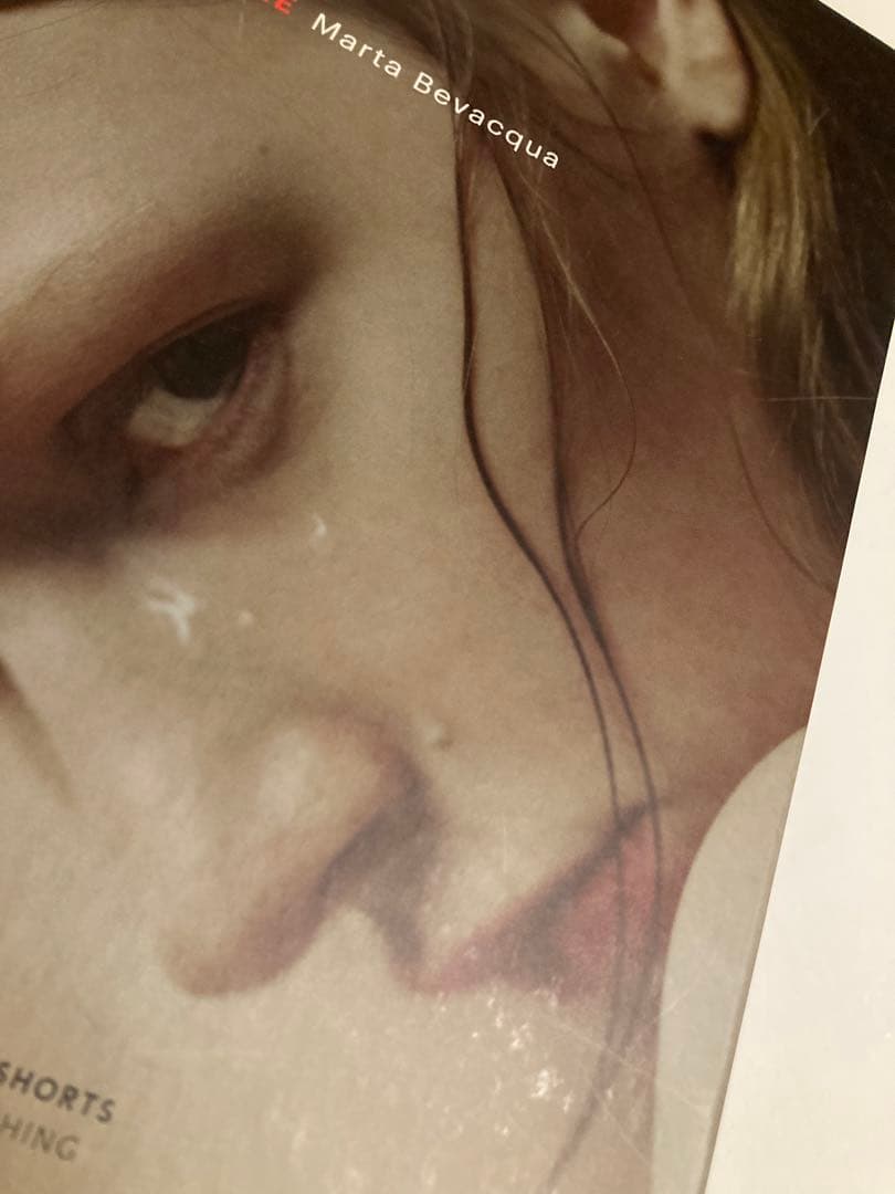 Marta Bevacqua HER OUT THERE 写真集