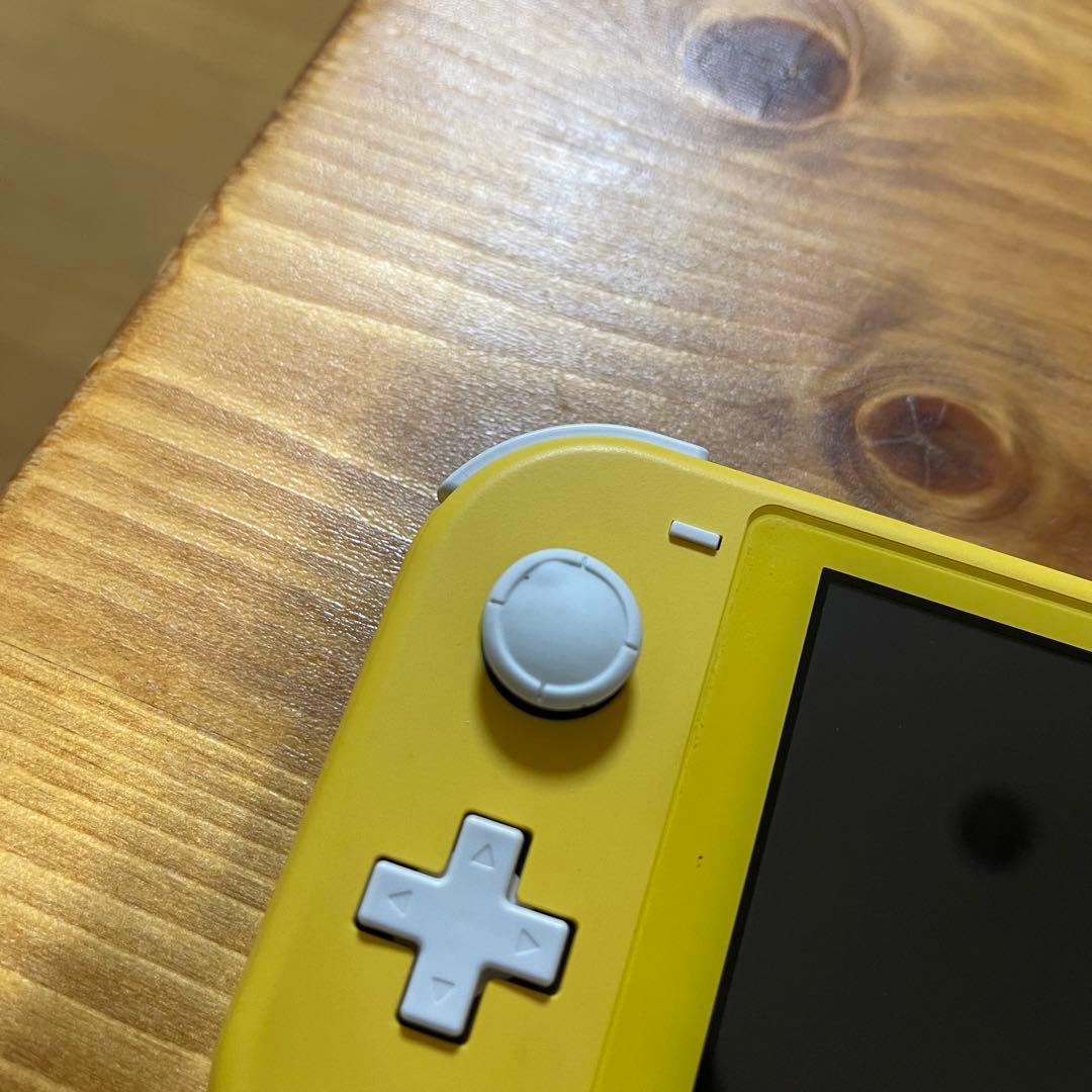 新品充電器付き】Nintendo Switch Lite イエロー 本体 - メルカリ