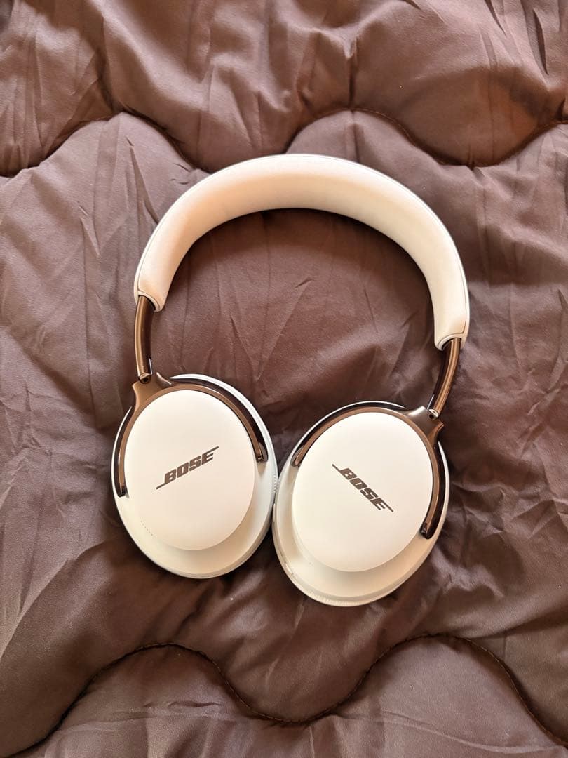 BOSE QuietComfort Ultra 第2世代 ドリフトウッドサンド - メルカリ