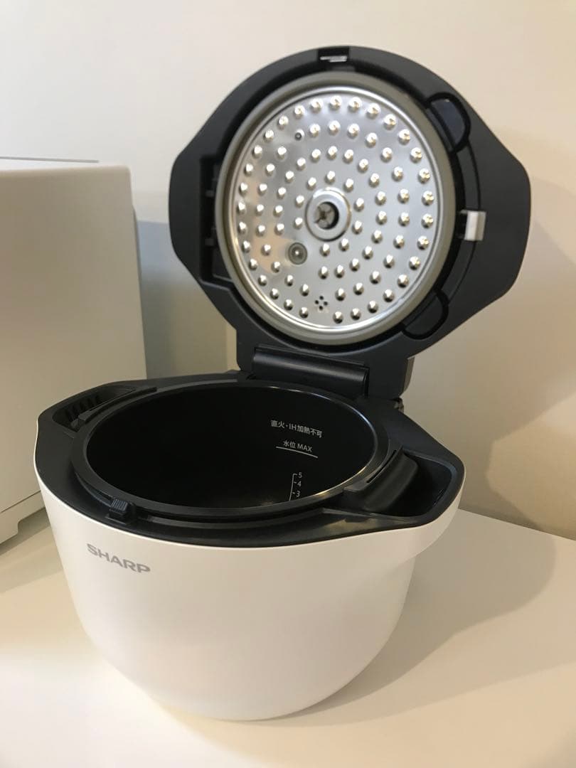 SHARP ヘルシオ ホットクック 2.4L ホワイト系 KN-HW24G-W