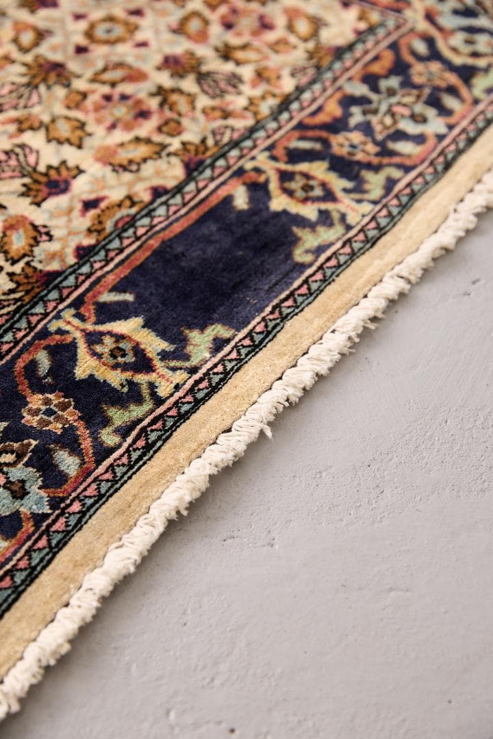 ヴィンテージラグ トライバルラグ パキスタン産 （124×71cm）サンド