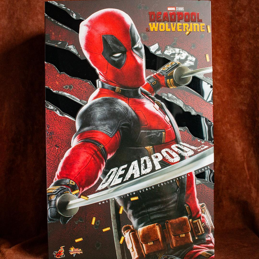 や*こ様 ホットトイズ　デッドプール (デッドプール&ウルヴァリン) 通常版 映画『デッドプール＆ウルヴァリン』より豪華付属品付きデッドプールの