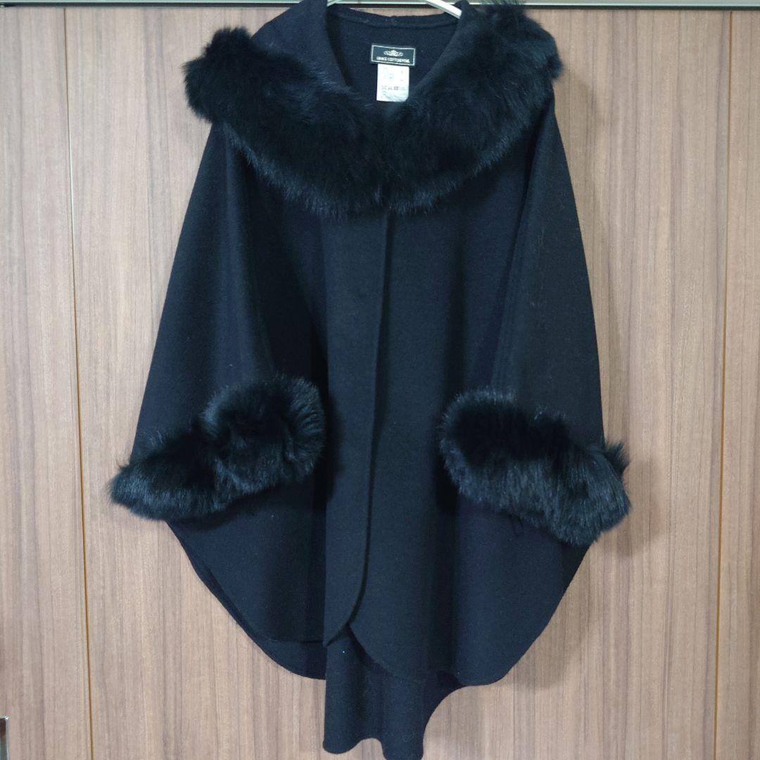 グレースコンチネンタル ファー付フードポンチョ ブラック フォックス