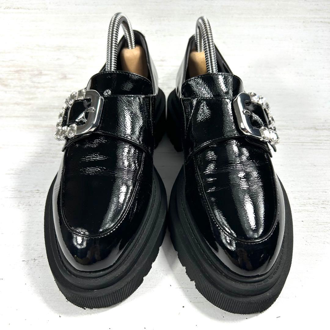 DIANA シュリンクエナメル ローファー ビジュー 22.0