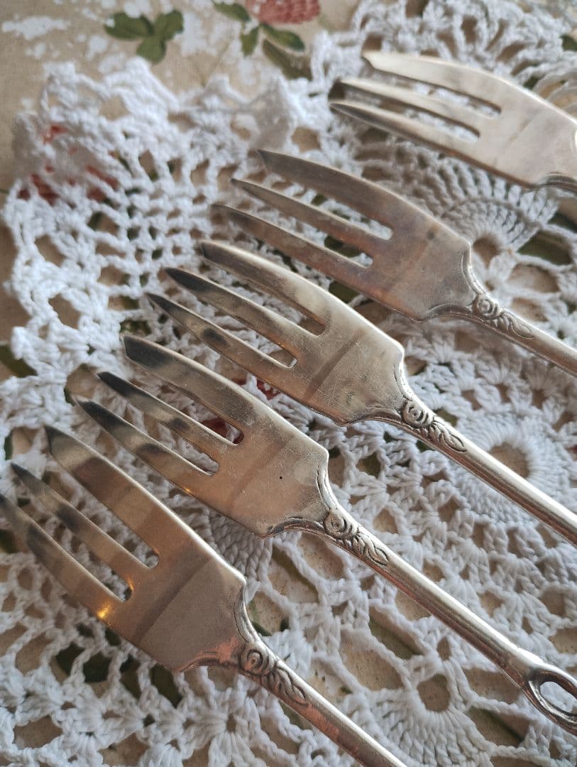 ヒルデスハイムローズ バラ装飾ヴィンテージフォーク5本セット 刻印あり