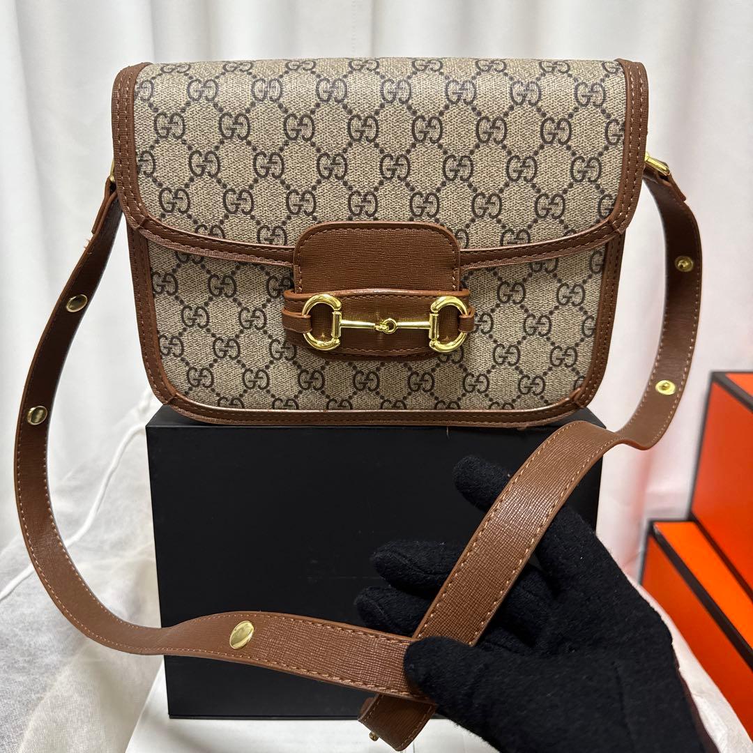 GUCCI グッチ GGキャンバス ショルダーバッグ ノベルティ - メルカリ