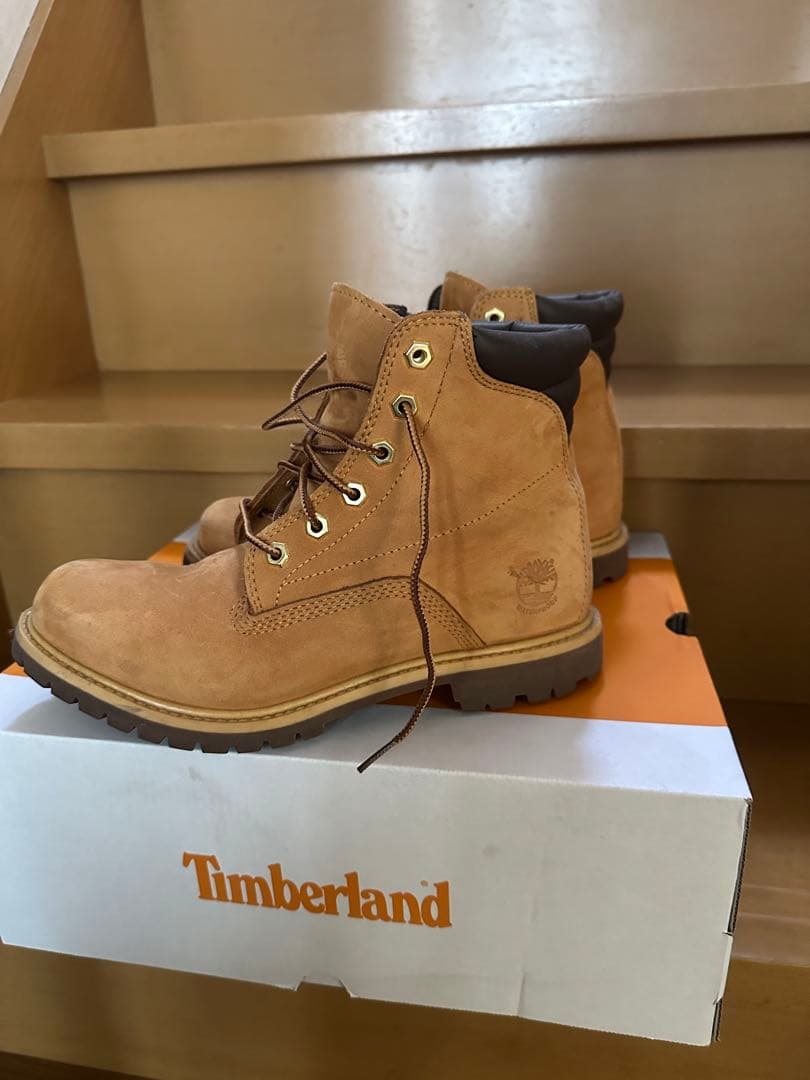Timberland ベージュ スエード ワークブーツ - メルカリ