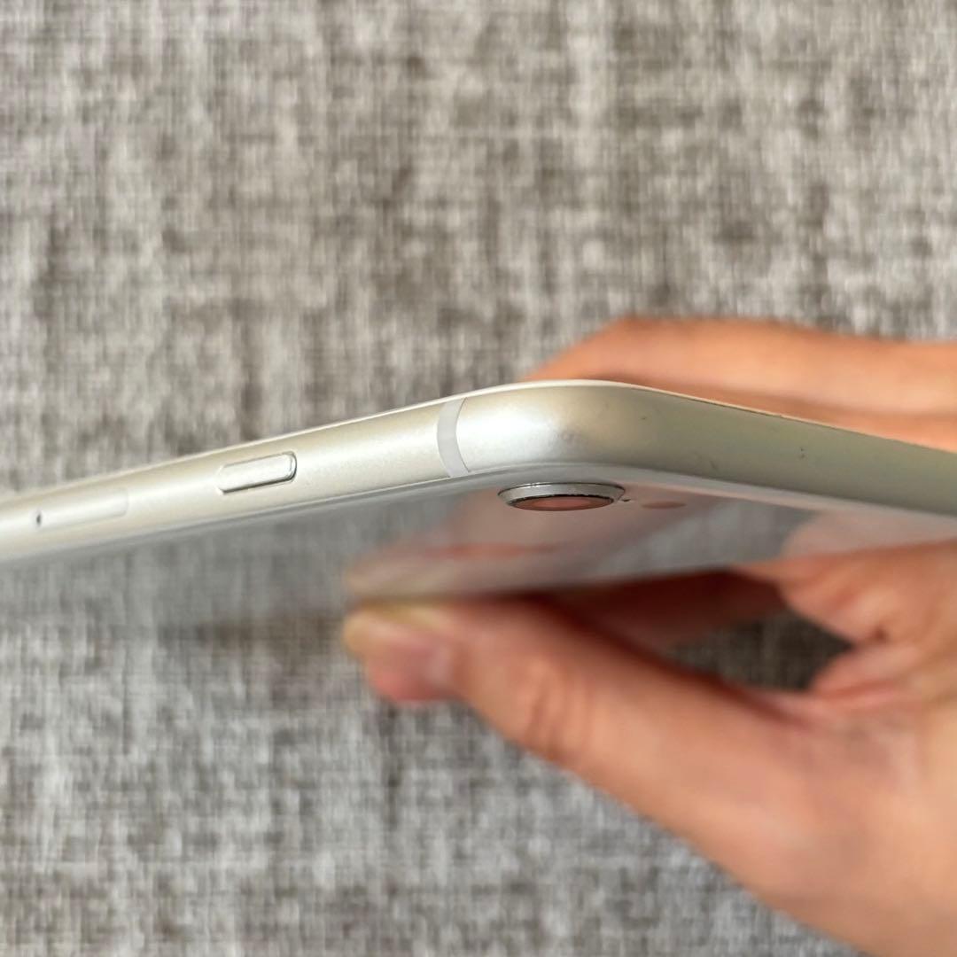 iPhone8ホワイト256G バッテリー93% 【】・容量：256GB・カラー