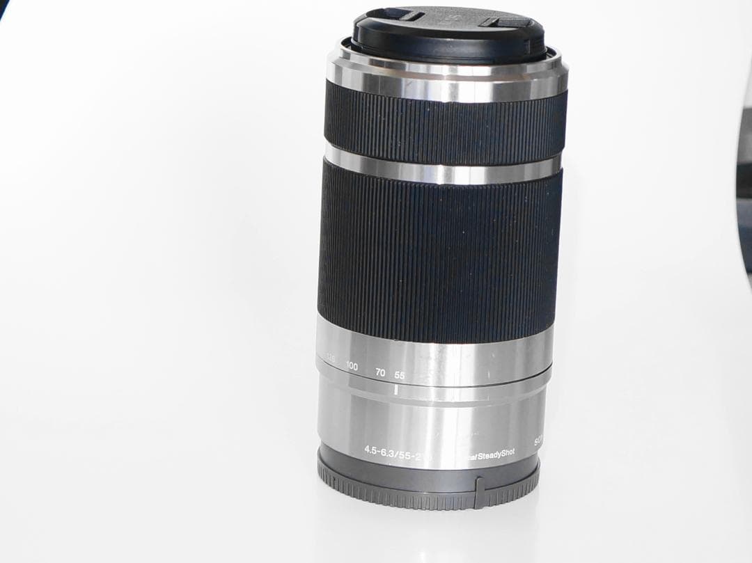 極上品です　SONY E 55-210mm F4.5-6.3 SEL55210