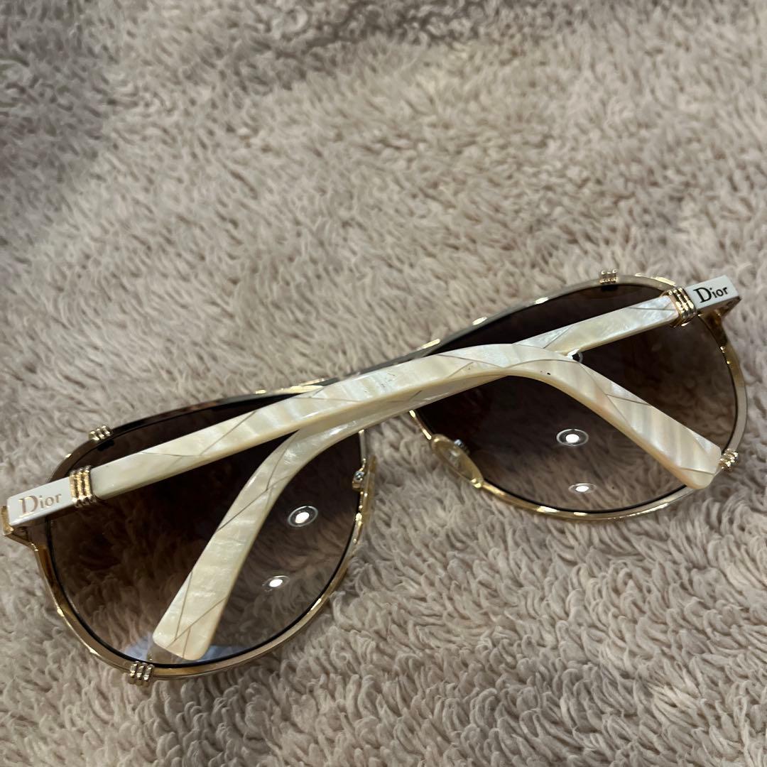 Dior ゴールドフレーム ブラウンレンズ サングラス - メルカリ