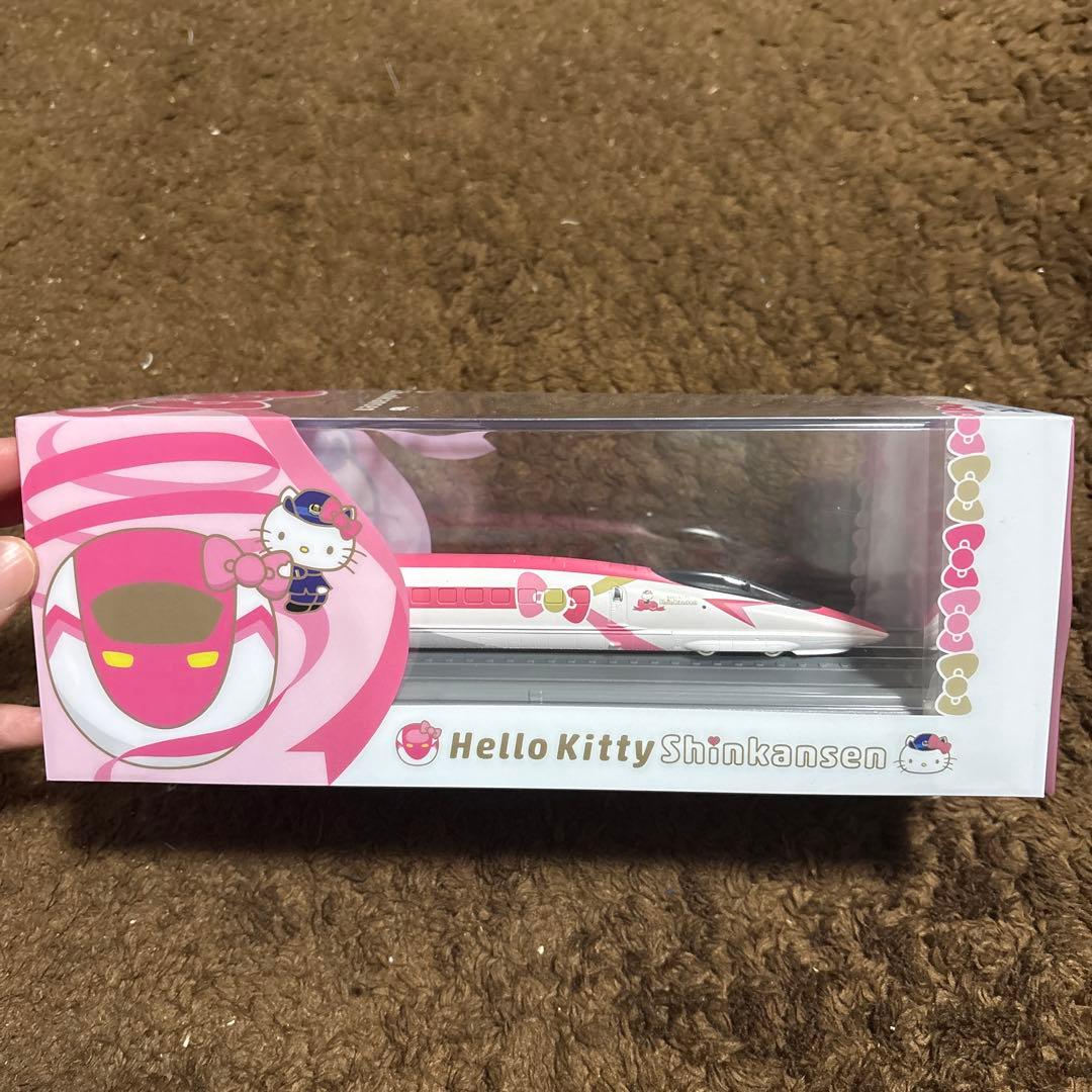 Hello Kitty Shinkansen 500シリーズ　非売品　激レア！ Hello Kitty Shinkansen 500シリーズ 非売品 激レア！ - メルカリ