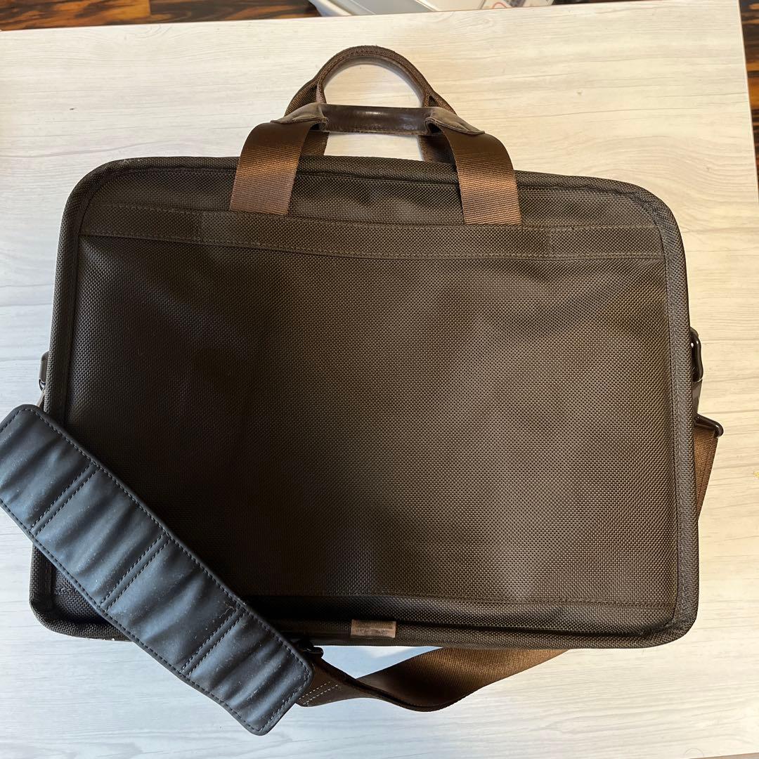 TUMI ビジネスバッグ ダークブラウン ナイロン製 - メルカリ