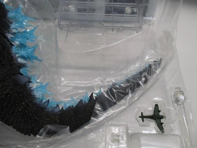 【中古品】S.H.MonsterArts ゴジラ (2023) 放射熱線Ver.