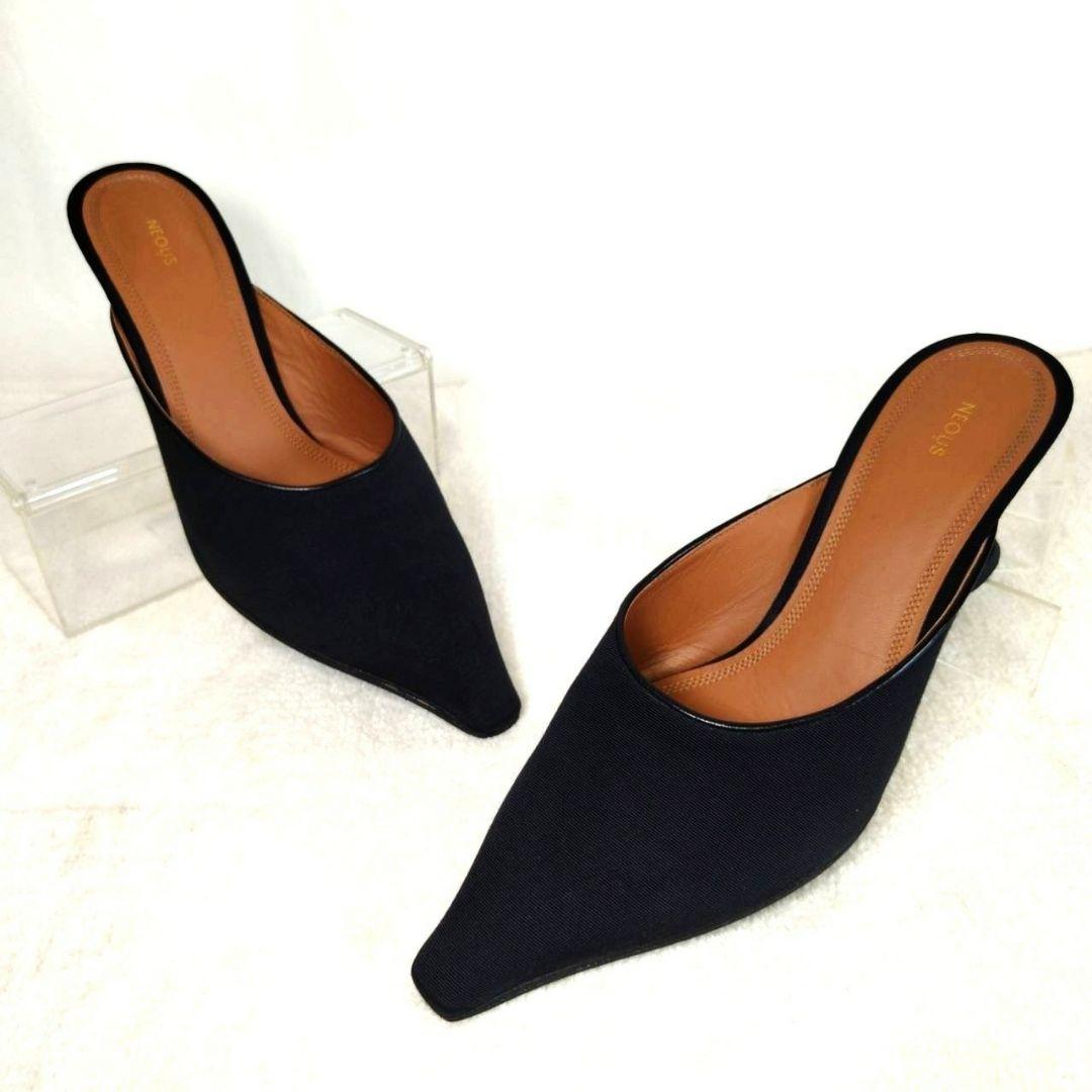 極美品！NEOUS ネオアス 黒 美シルエット ミュール 35 22.5cm