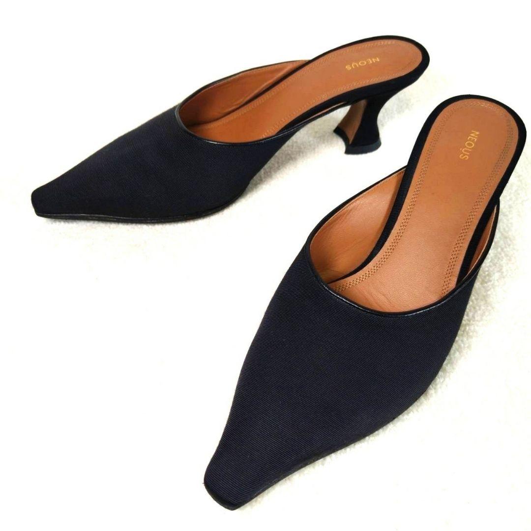 極美品！NEOUS ネオアス 黒 美シルエット ミュール 35 22.5cm