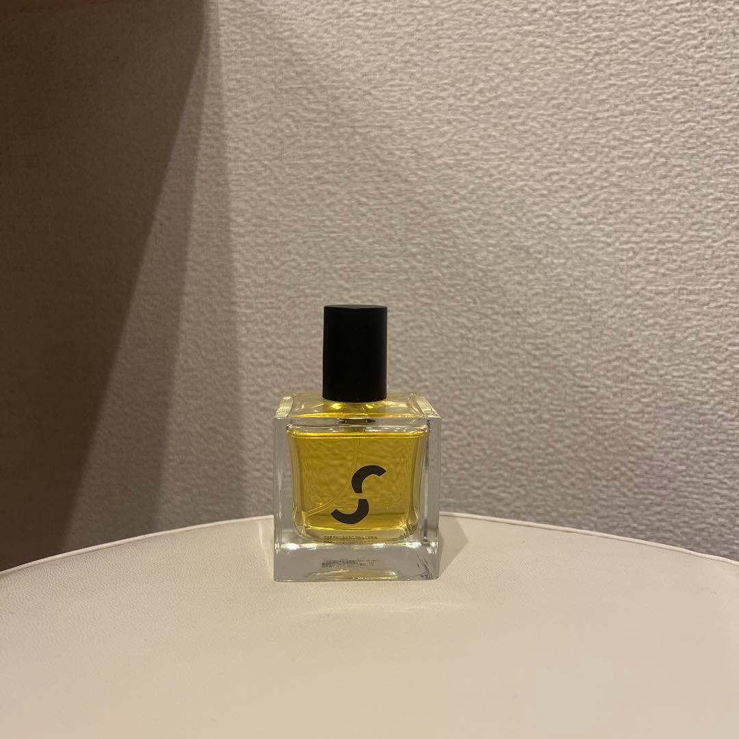 SHIROSE 香水 Symphony 50ml（箱無し） - メルカリ