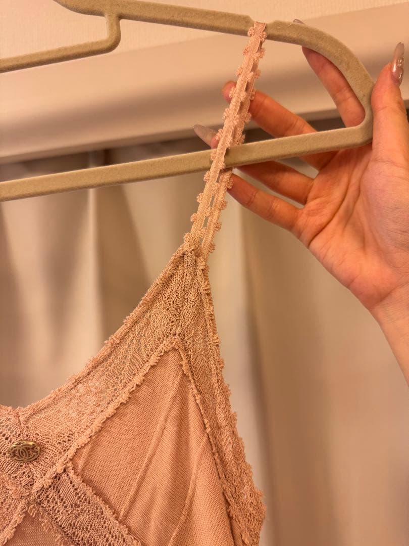 シャネルフレアレースキャミソール