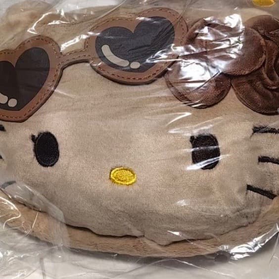 3点セット【海外限定】CHAGEE × ハローキティ 日焼けキティ - メルカリ