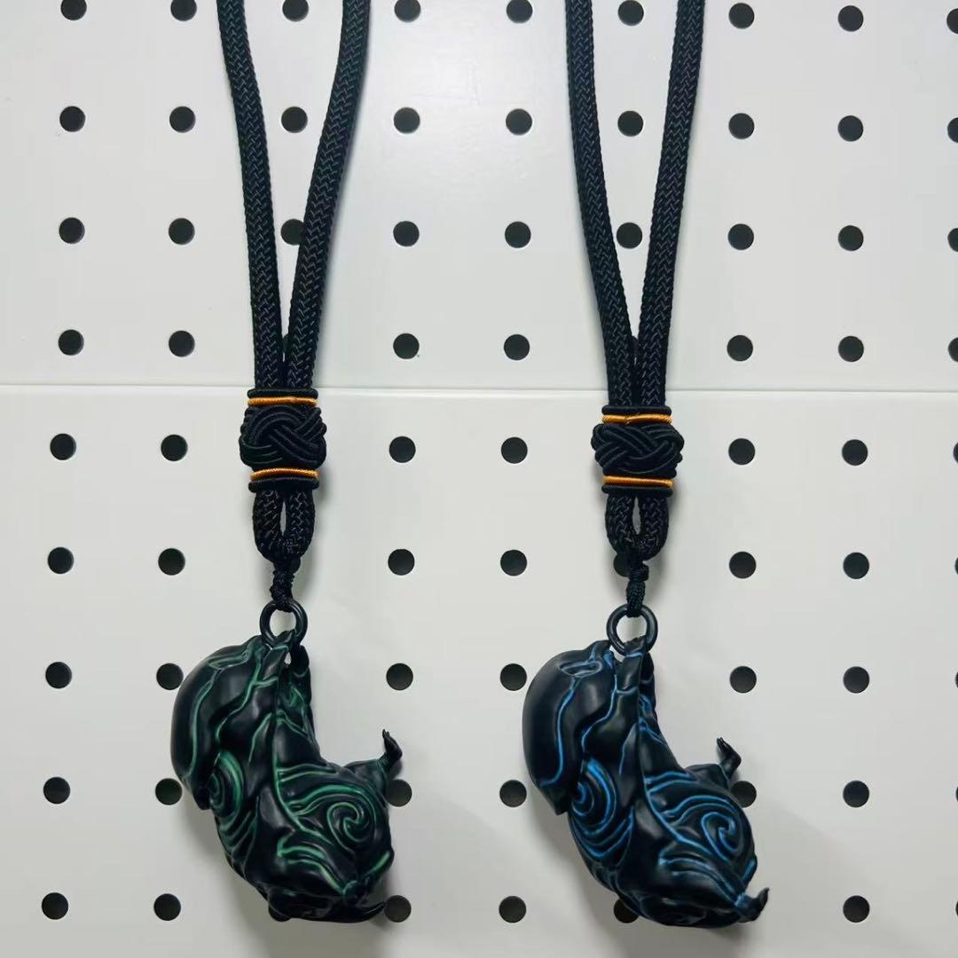 奇想造形根付 Yoshi. プトゥン 青 豪華箱入 紡ギ箱 - メルカリ