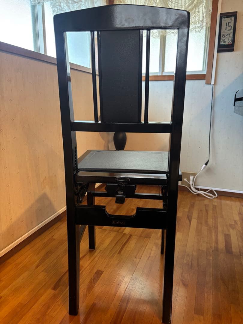 ピアノ椅子】KAWAI カワイ トムソン 椅子 背もたれ付き 高さ調整可能