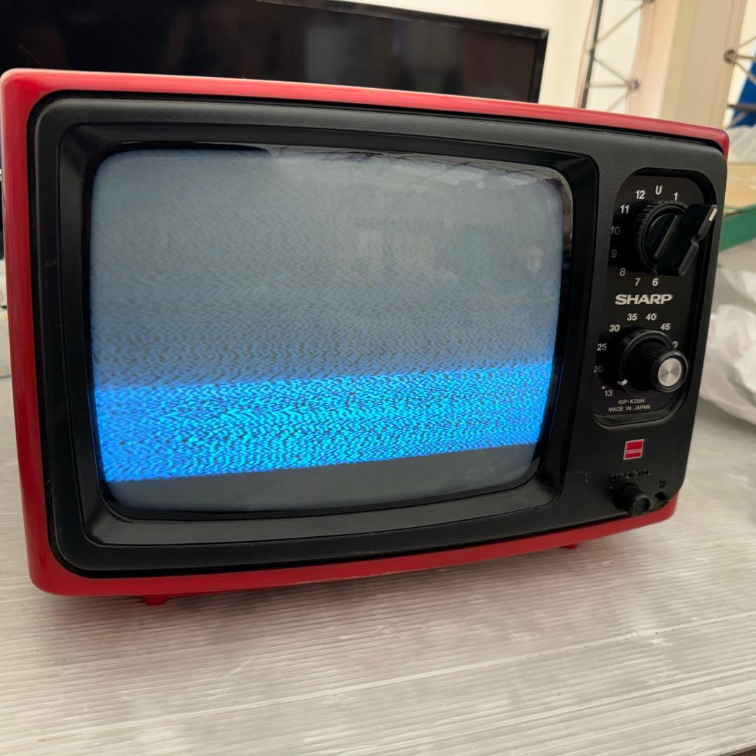 SHARP ブラウン管テレビ 赤色 10P-K2UH - メルカリ