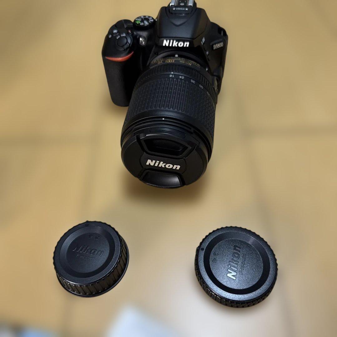 D5600 18-140 VRキット + 単焦点レンズ50mm f/1.8D