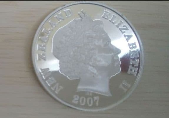 ニュージーランド 2007年 Aoraki/Mount Cook 1オンス 銀貨 - メルカリ