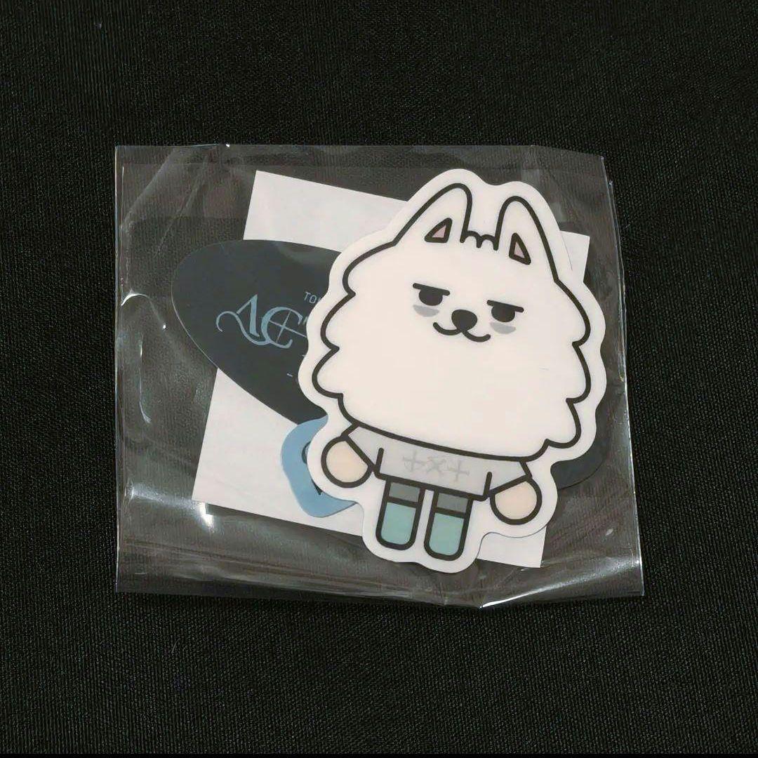 TXT トゥバ プルバトゥ ステッカー シール ヨンモン - メルカリ