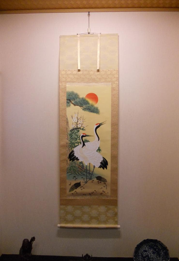 掛け軸 吉田寿泉 松竹梅鶴 絹本 希少 軸装 茶道具 掛軸 美品 です