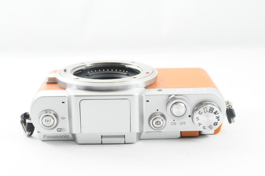 ☆シャッター数わずか979回☆️WI-Fi&自撮り️☆LUMIX GF7 - メルカリ