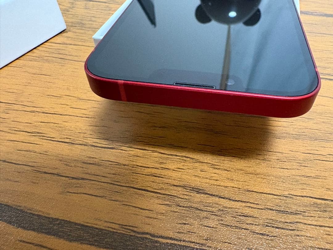 iPhone 13 128GB SIMフリー red