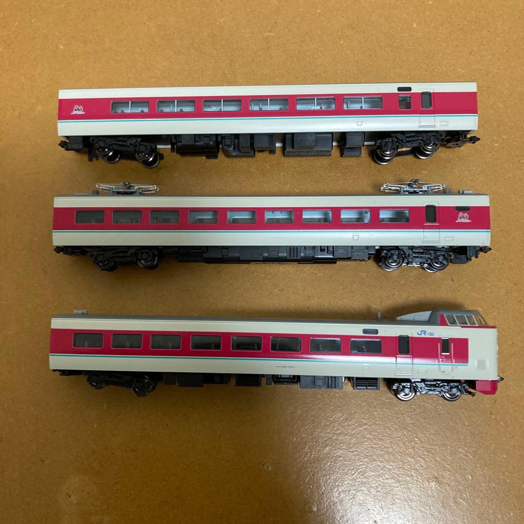 【セットバラし】KATO 381系ゆったりやくも(サハ・モハ・クモハ) KATO 381系「ゆったりやくも」(ノーマル+サブ編成) 7両セット 品番:10