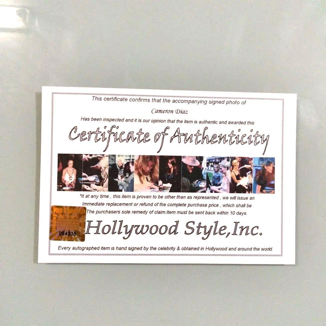 セール中…キャメロン・ディアス直筆サイン入り2Lサイズ写真… - メルカリ