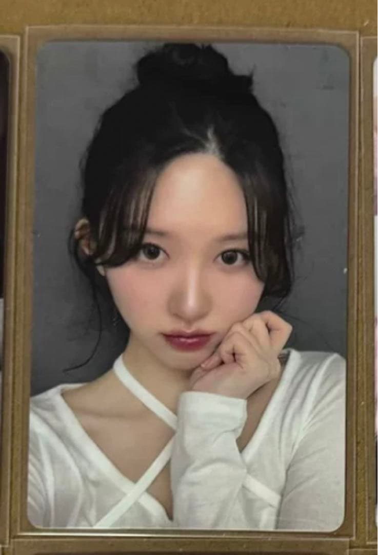 ive 中国 中華 一直娱 yizhiyu yzy1.0 ガウル 特典 トレカ - メルカリ