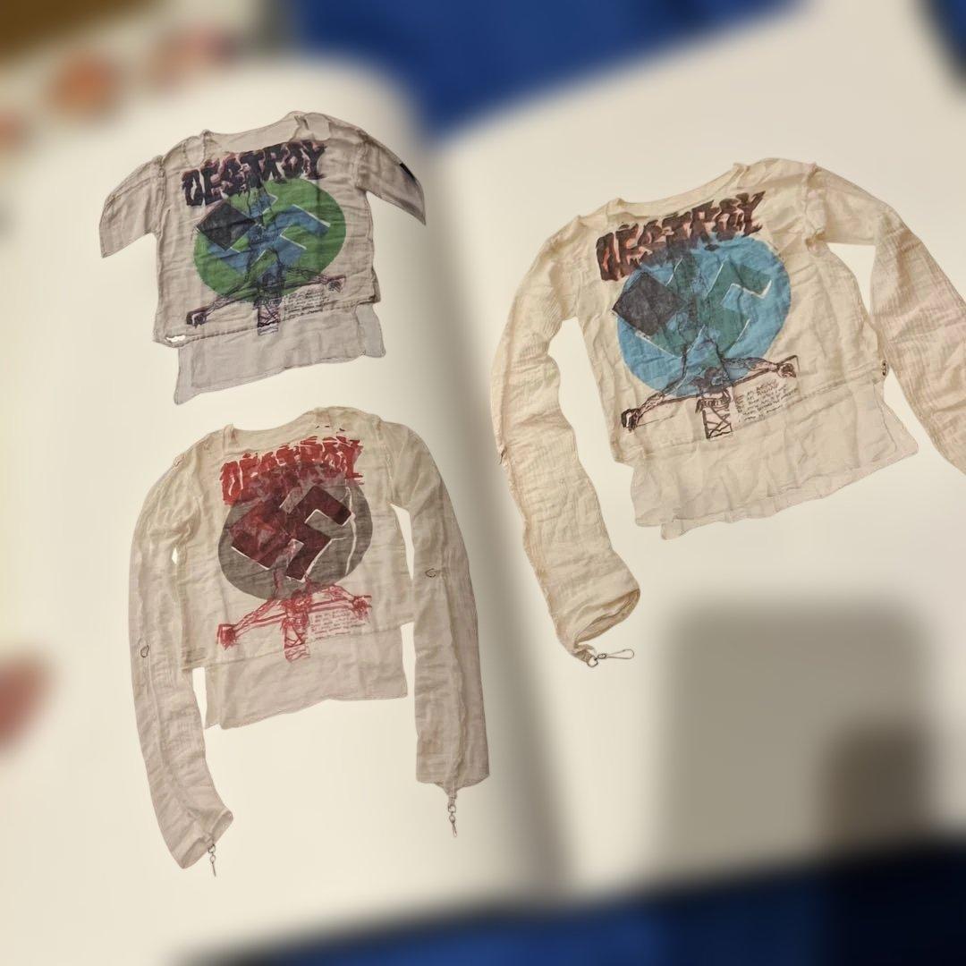 セディショナリーズ写真集