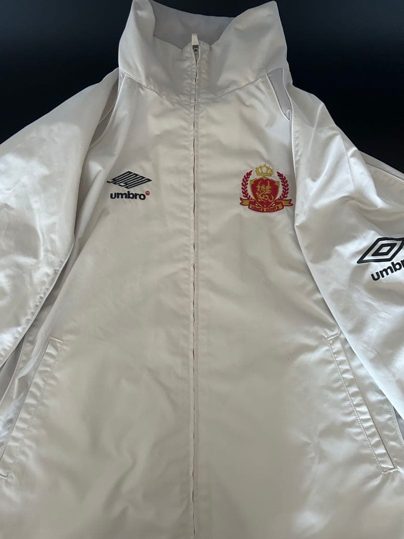 9090×umbro ホワイト ナイロンジャケット