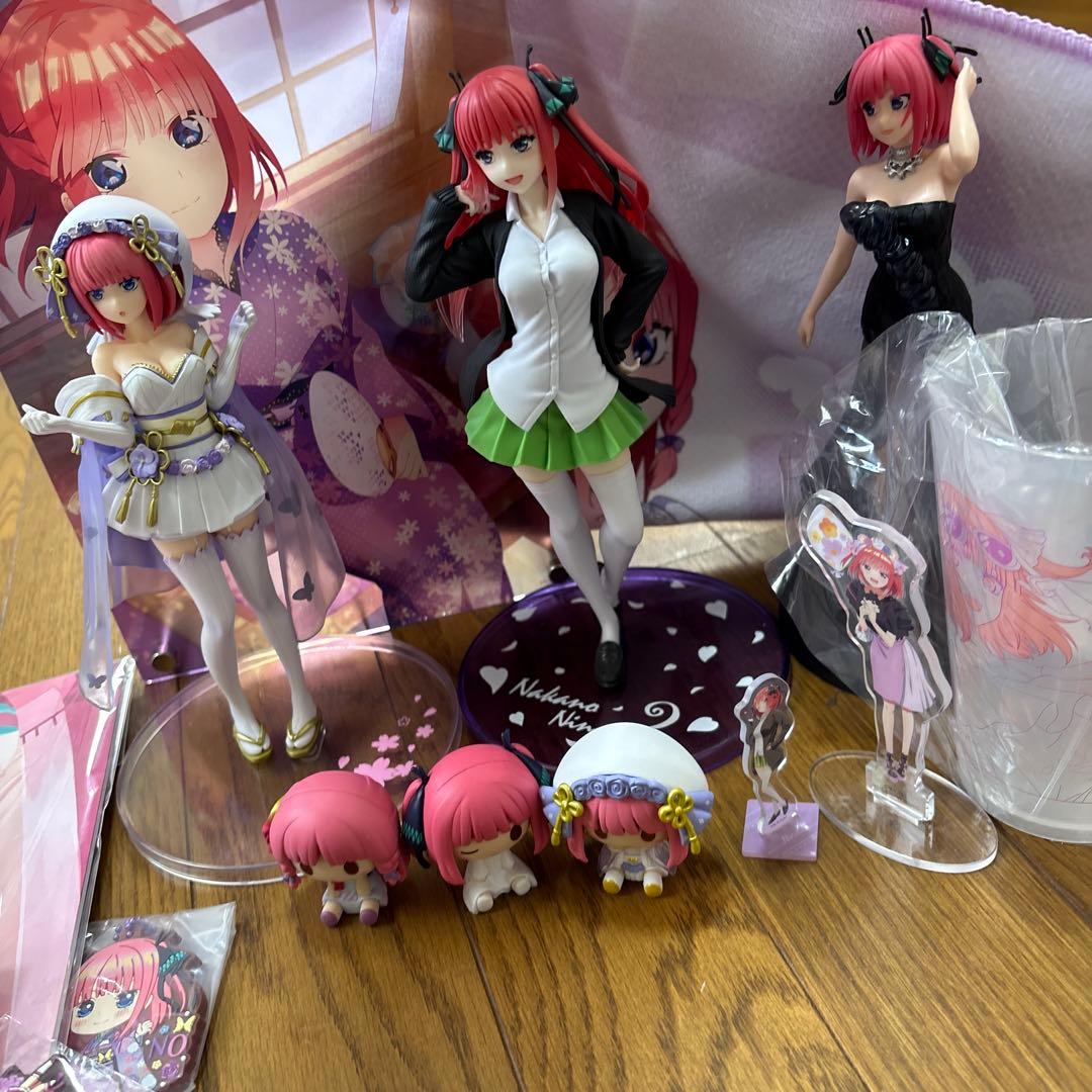 五等分の花嫁 中野二乃 まとめ売り - メルカリ