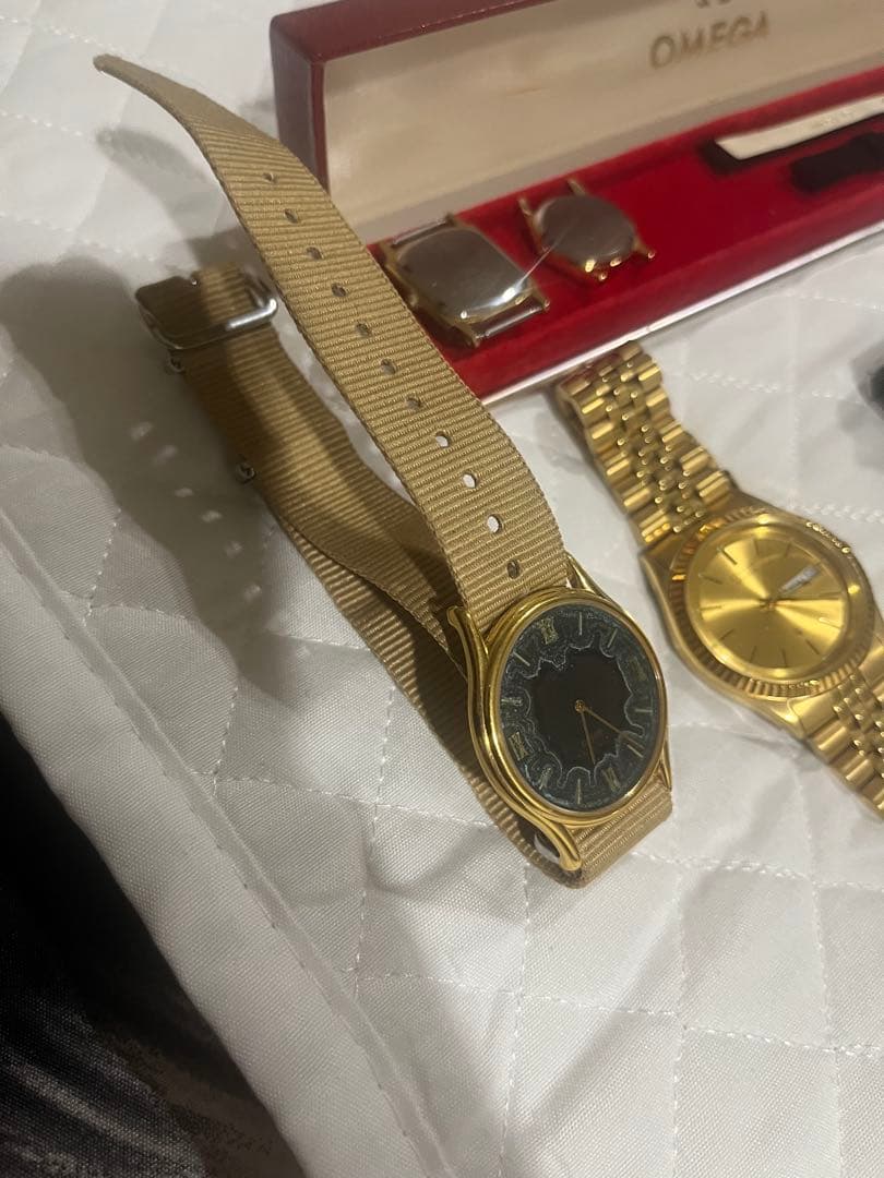 Omega 2個citizen &seiko 箱とストラップ付属。腕時計 - メルカリ